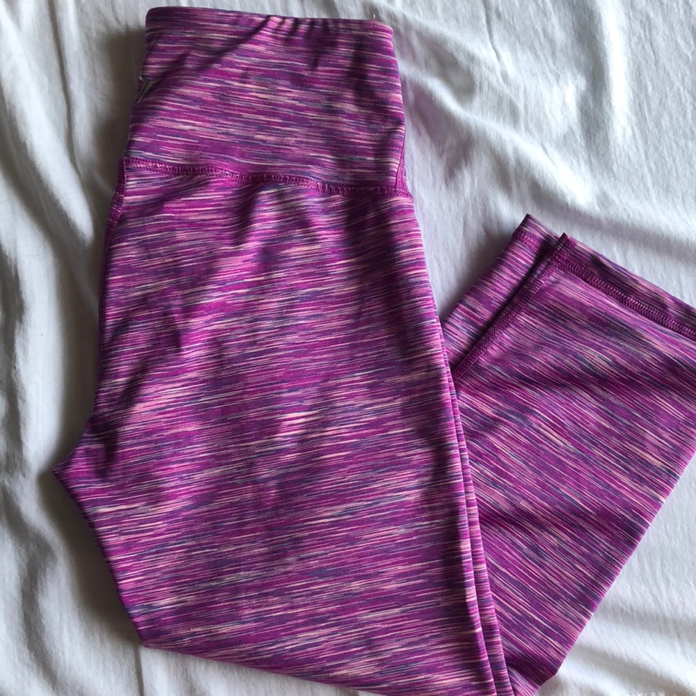 High waisted cropped old navy leggings